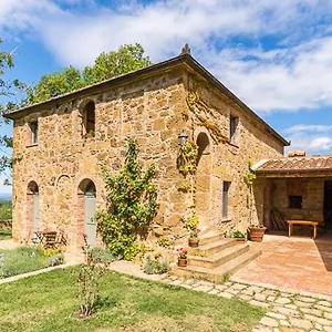 Casale Santa Barbara Montefollonico